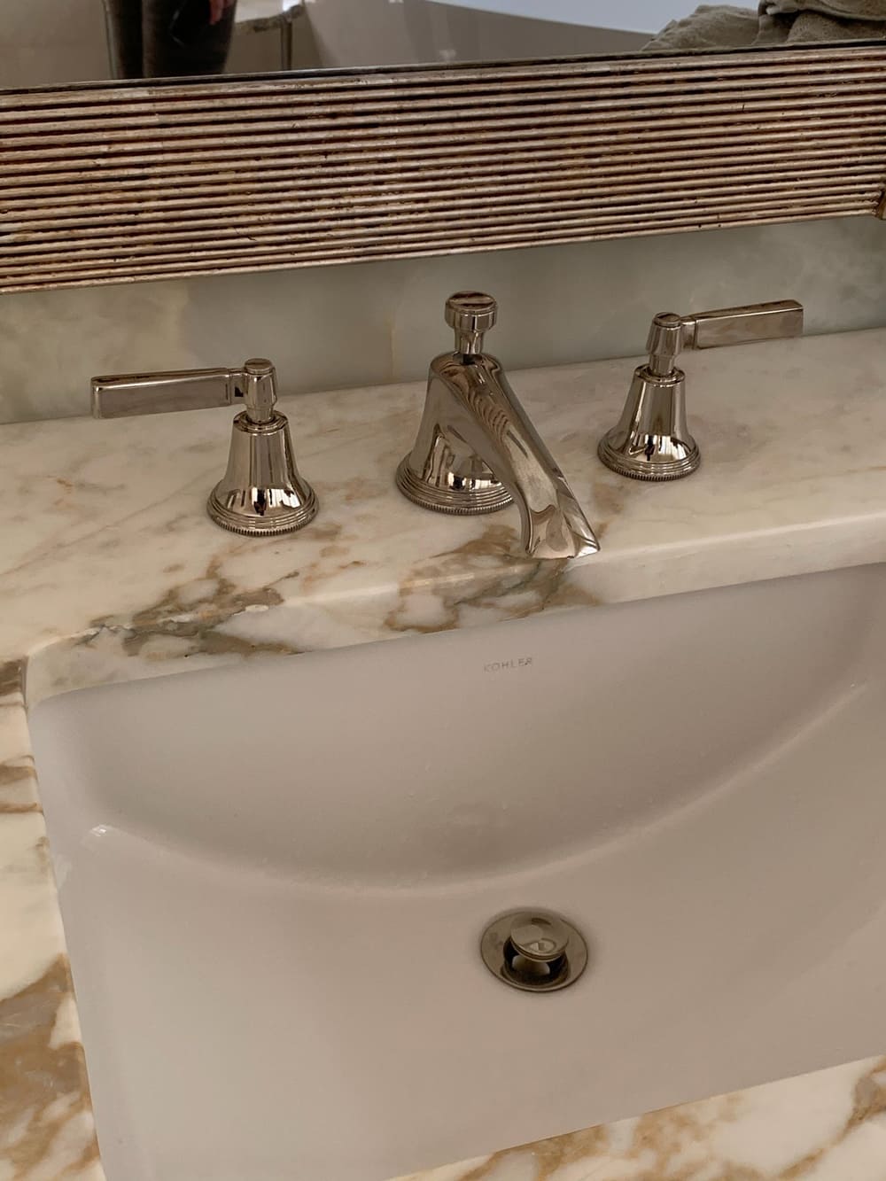 Plumbing-Lav-Faucet